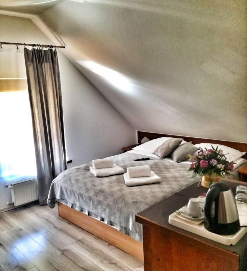 Apartamenty Pod Lwem Свидница Экстерьер фото