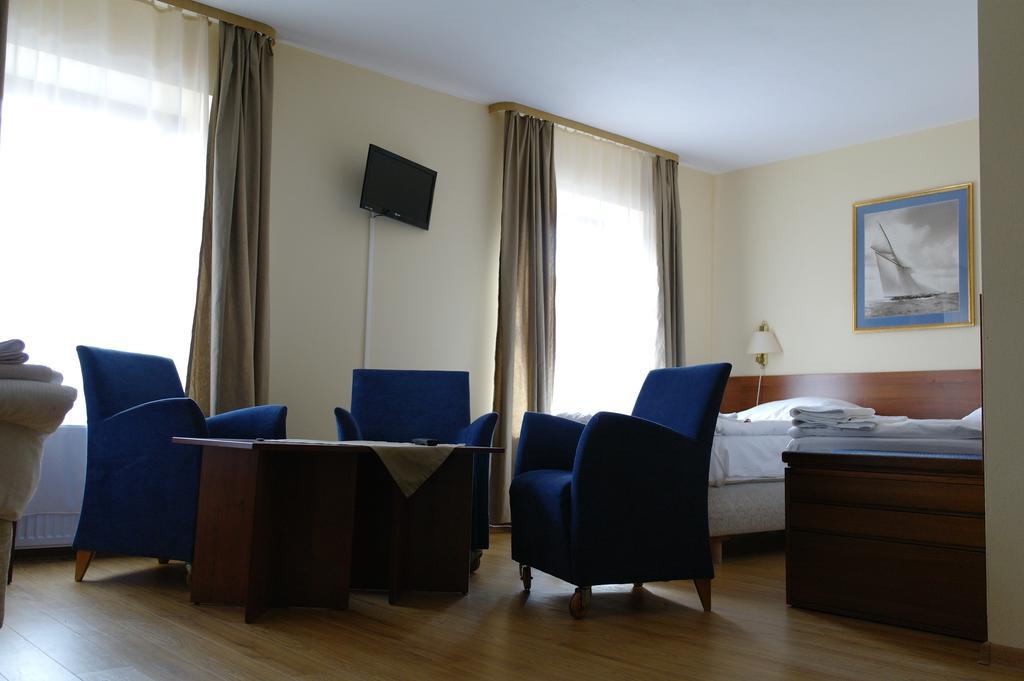 Apartamenty Pod Lwem Свидница Экстерьер фото